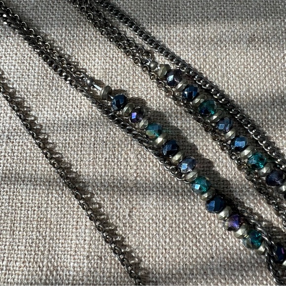 Bronze chain multilayer oil slick borealis beaded shiny crystal necklace - Picture 4 of 7